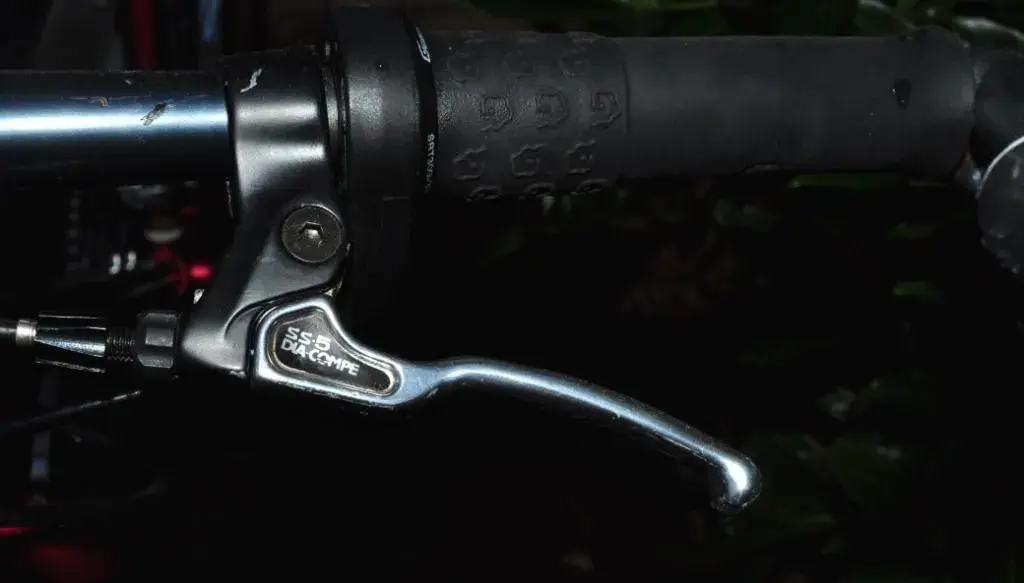 M-Trax Cr1000 Brakes & Shifters(s).webp