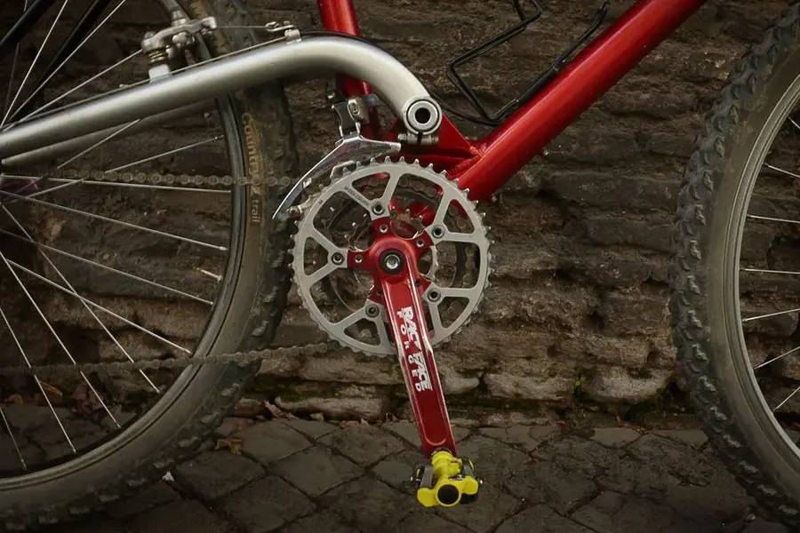 raceface crankset.webp
