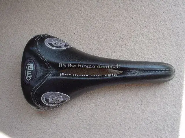 serotta saddle 002.webp