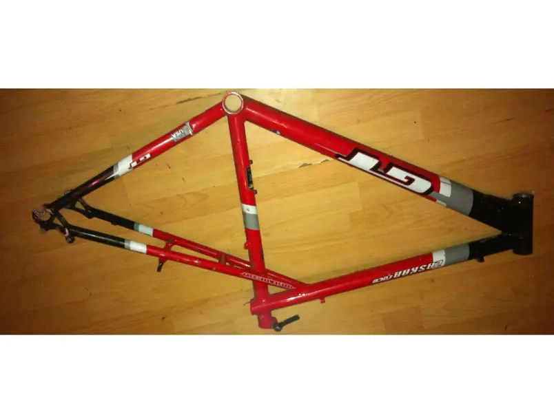 2001 GT Zaskar Race frame 1.webp
