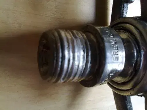 Campagnolo Pedal Threads 002.webp