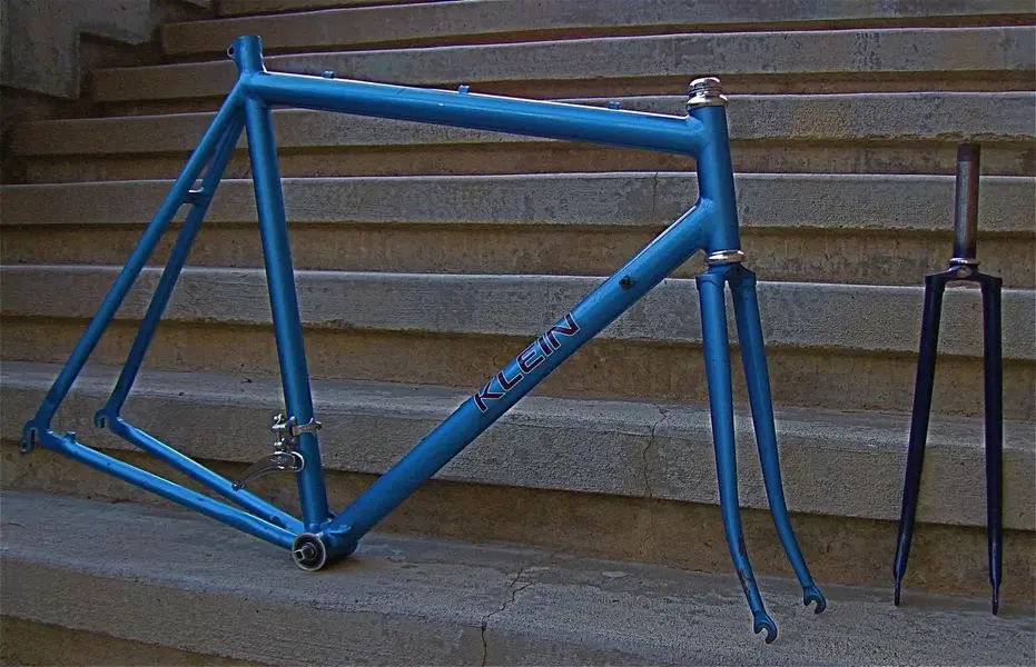 Klein frameset and orig fork.webp