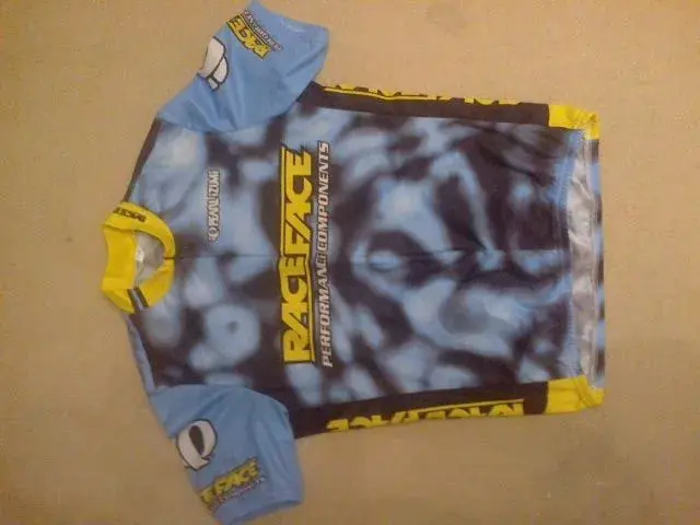 Race Face jersey.webp