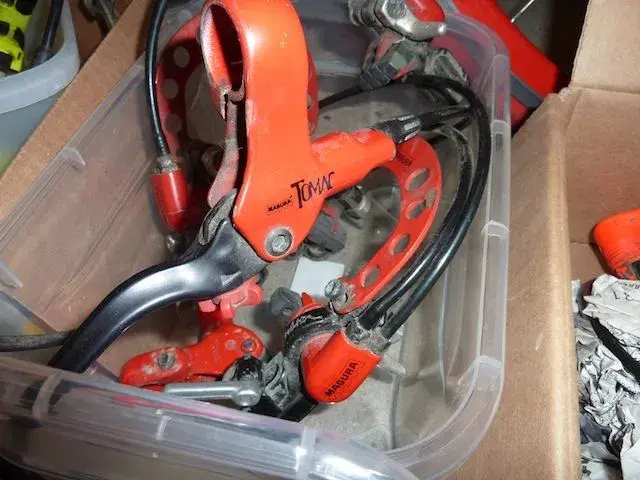 magura2.webp
