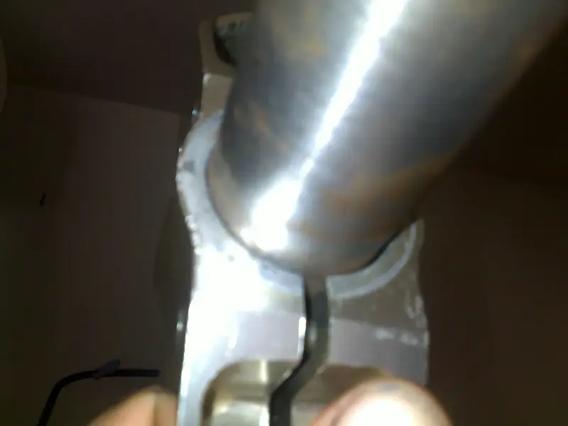 28082011136.webp