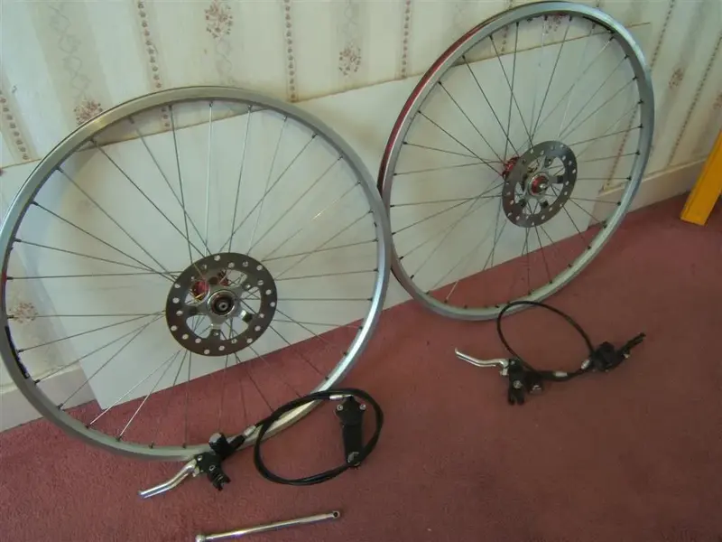 Hope Ti-glide+sus with bolt on C2's on mavic 217+x517 015 (Large).webp