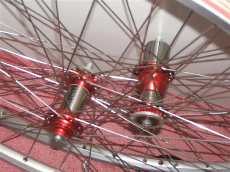 Hope Ti-glide+sus with bolt on C2's on mavic 217+x517 016 (Large).webp