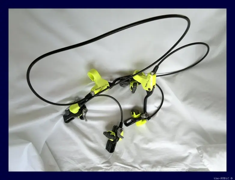 MAGURA RACE LINE 001.webp