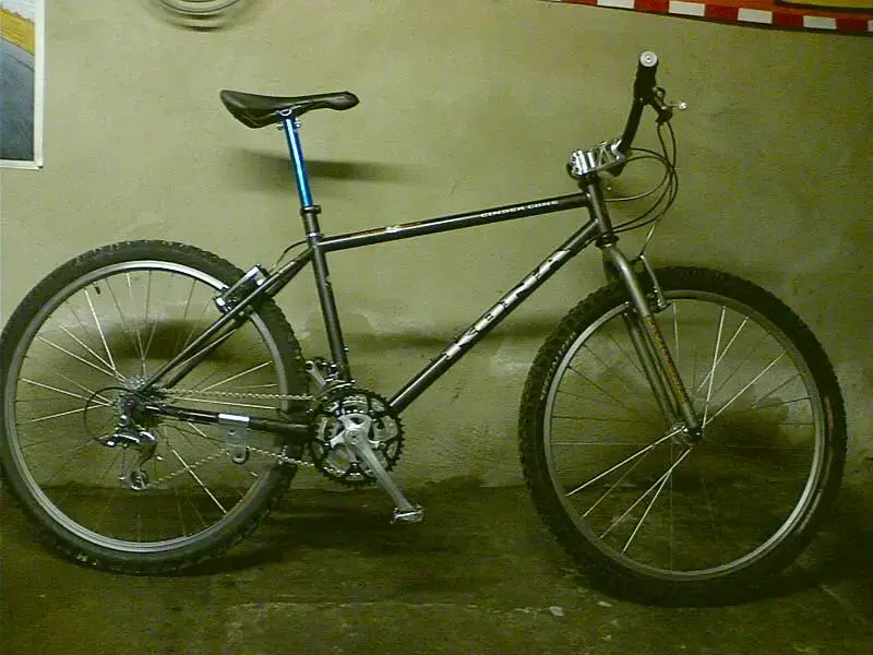 1994 Cinder Cone size 18 grey option.webp