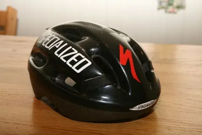 Specialized Sub 6 pro Carbon helmet Retrobike