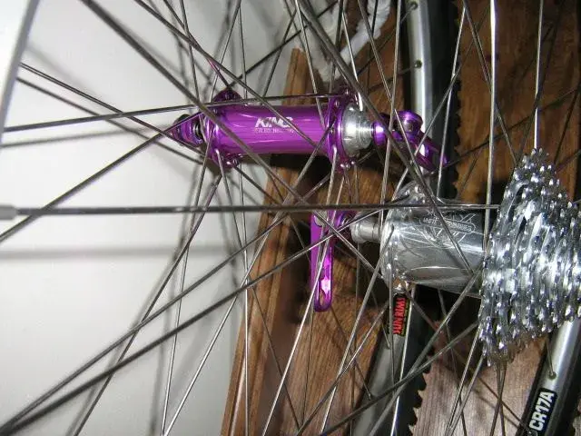 wheelscook_caps_magic_tyre_002_152.webp