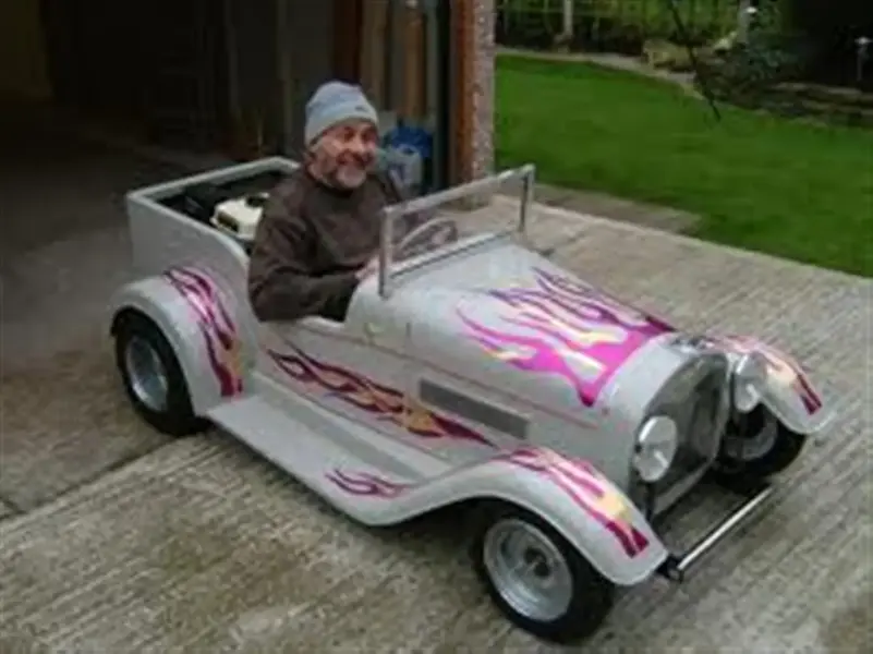 Pedal car (Large).webp