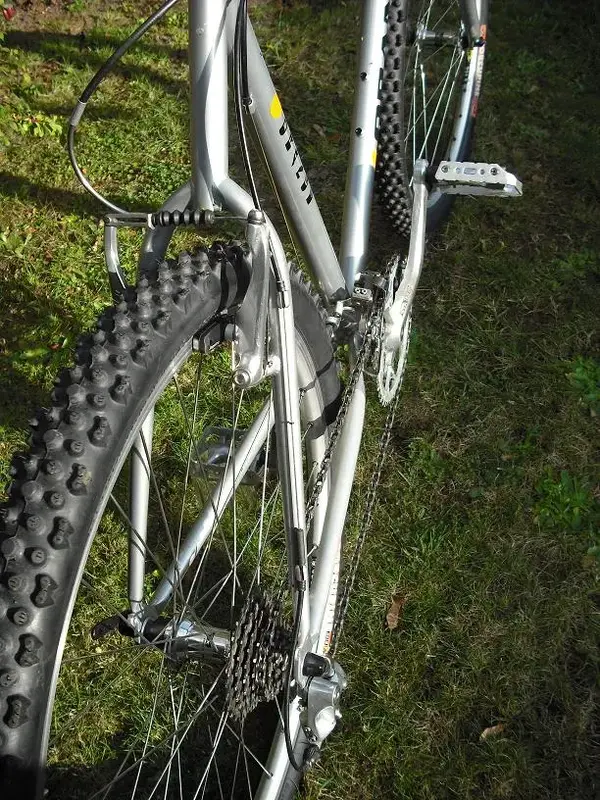 4RetrobikeC16R.webp