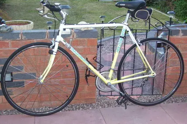 Holdsworth.webp