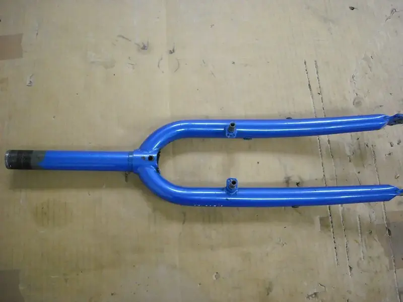 Blue CroMo Forks001.webp