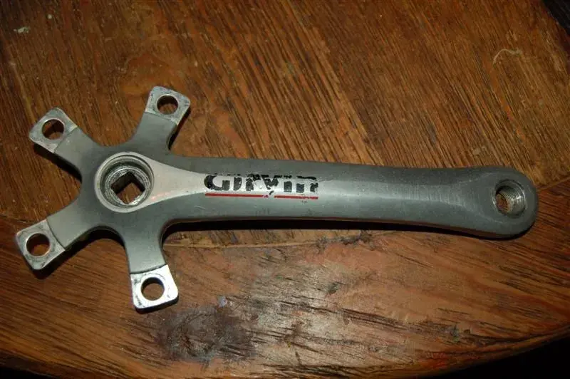 Cranks 001 (Medium).webp