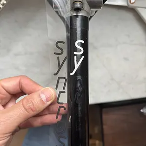 Syncros seatpost artwork.webp