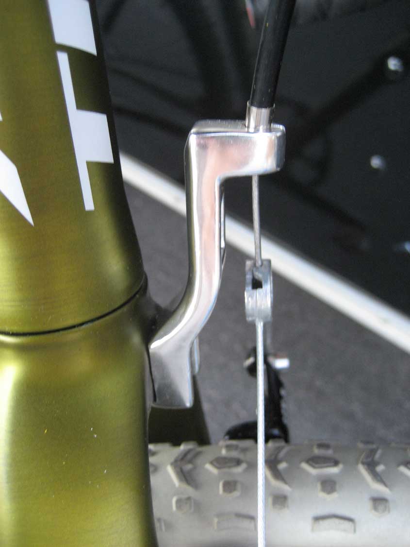 cxm_cyclocross_interbike_day3travis_brown_ss_canti_hanger_191.jpg