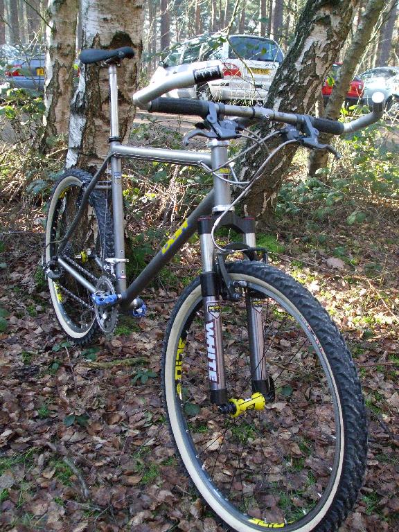 dbr_tt_front_191.jpg