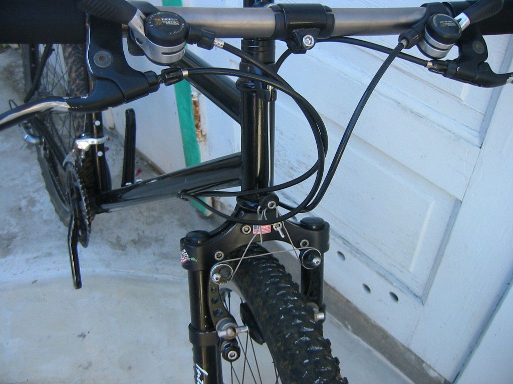Retrobike B.O.T.M. December 2006 is oldsteel's 1990 IRD CircuitRacer