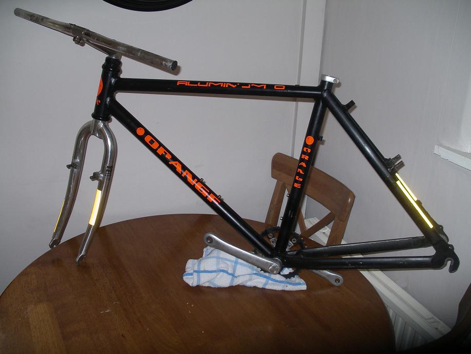 orange_aluminium_o_555.jpg