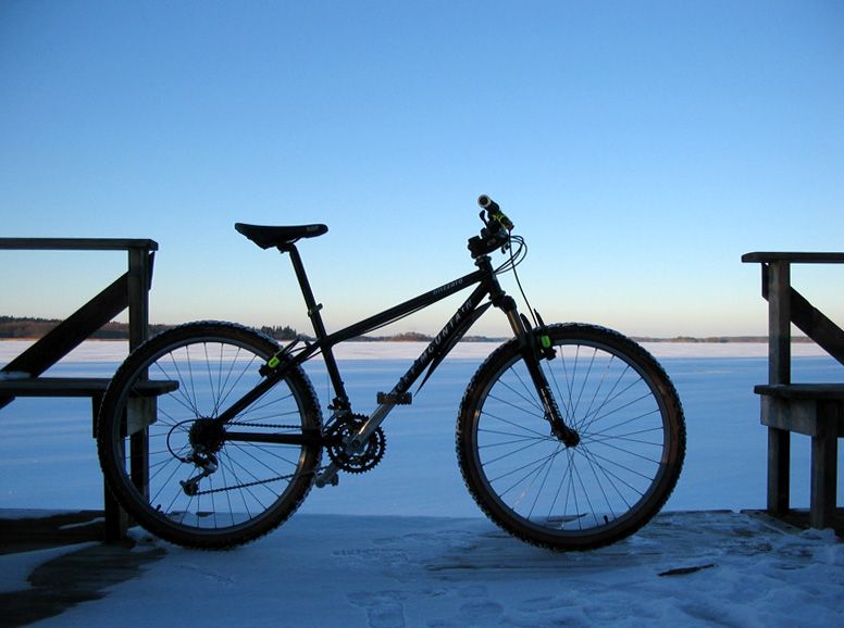 rocky_snow_603.jpg