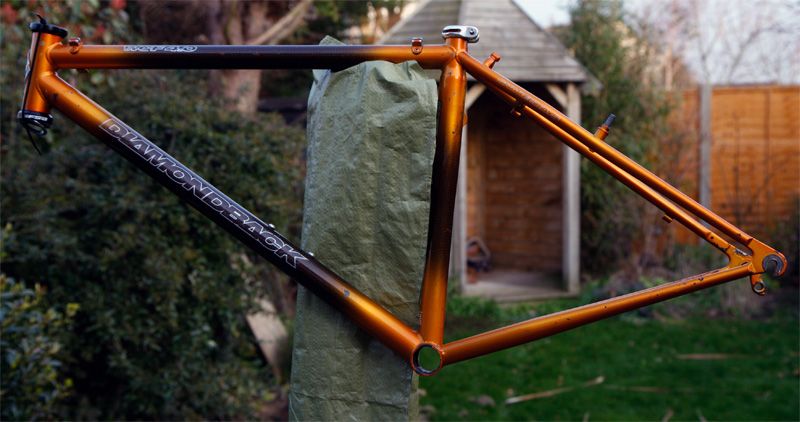 sideview_890.jpg