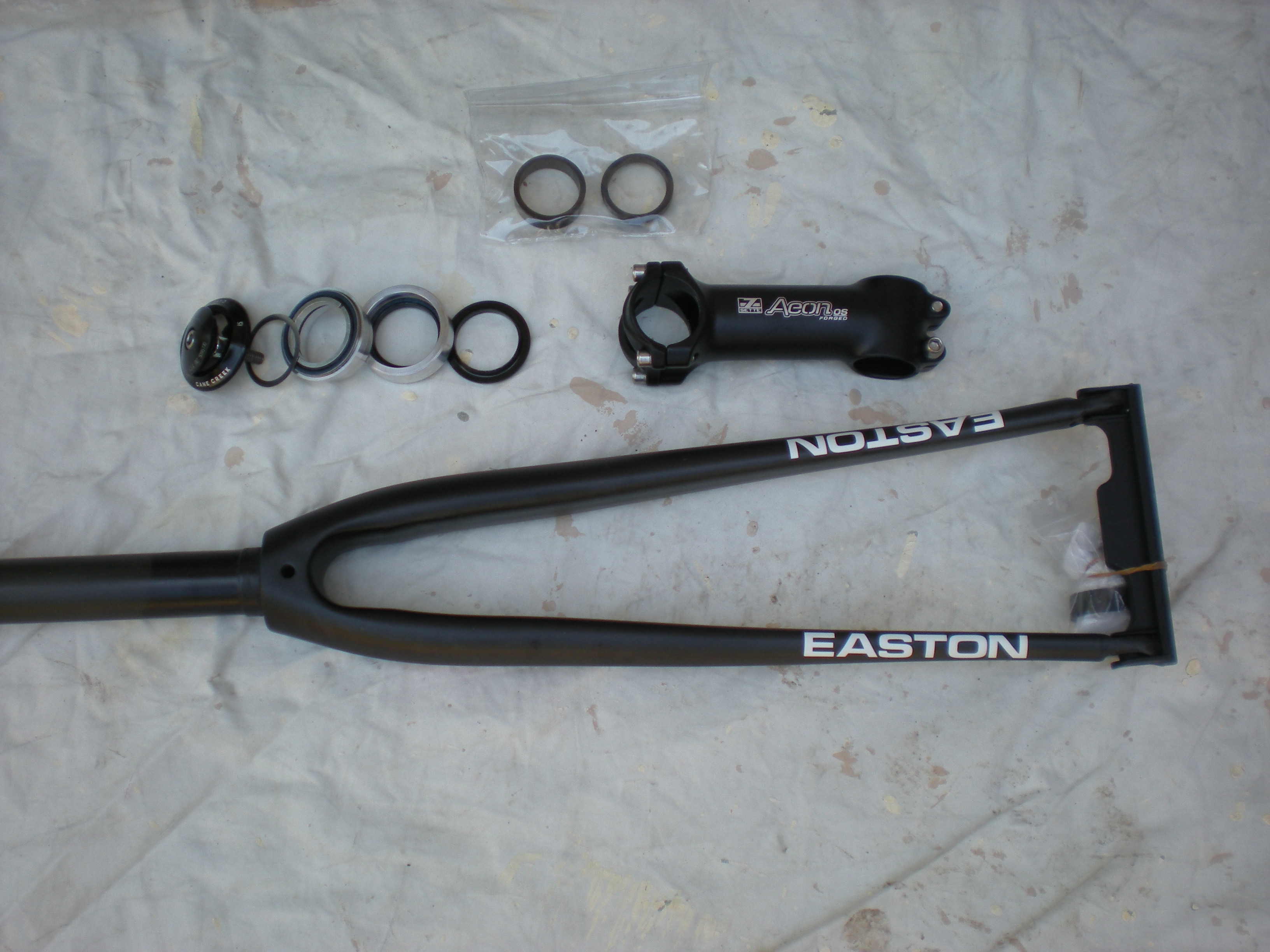 Easton fork and stem. Custom conversion kit from David Giessel.