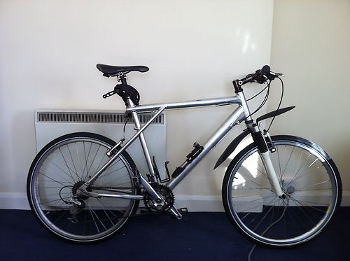 GT,MOUNTAIN BIKE