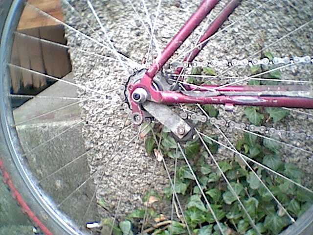 Tensioner