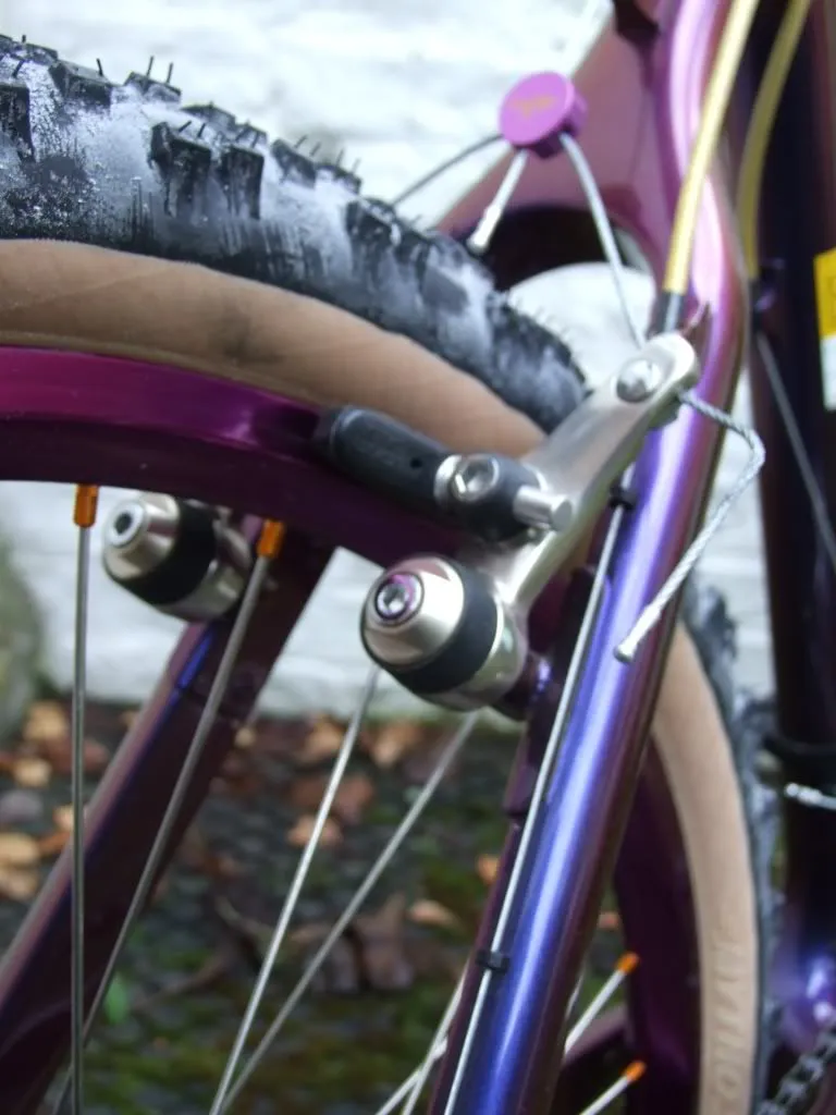 Kestrel CSX  Suntour XC-pro