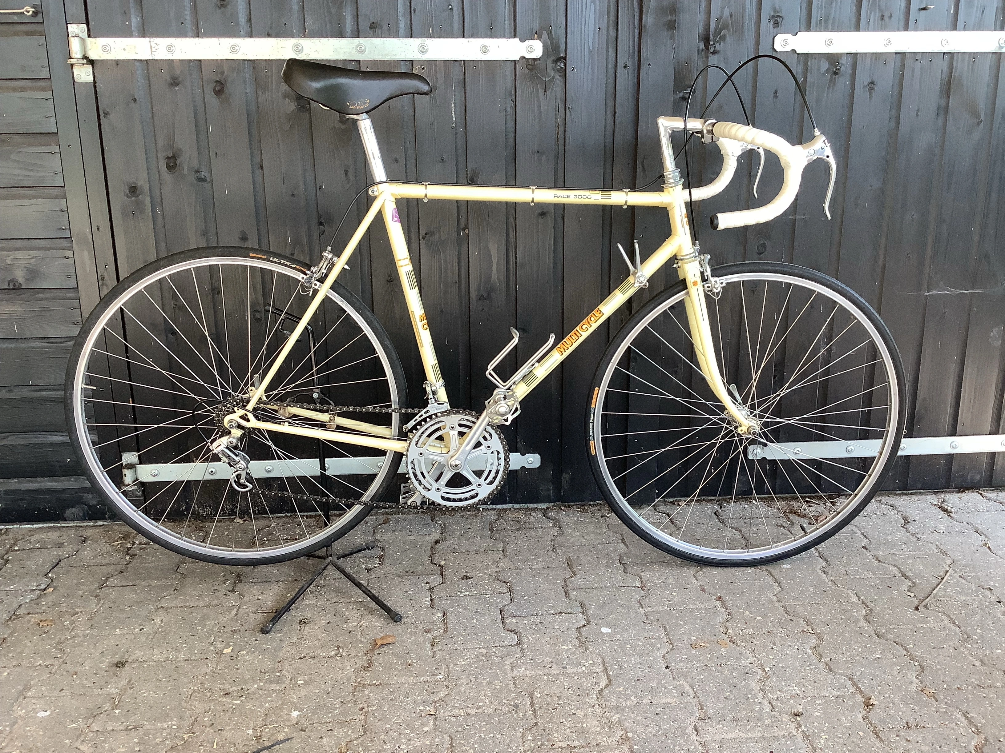 Multi cycle race 3000