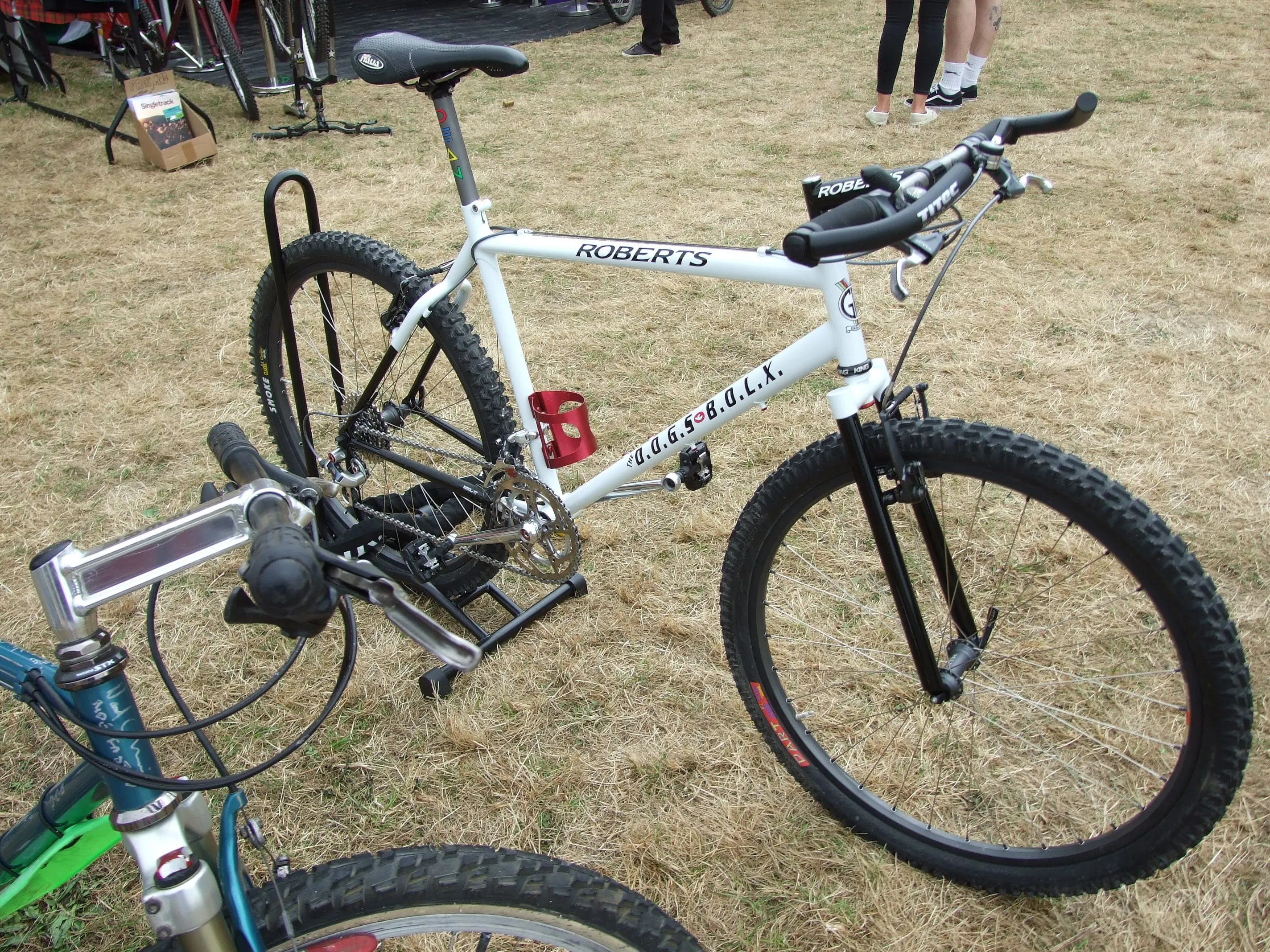 Retrobike at the Malverns Roberts dogs bolx