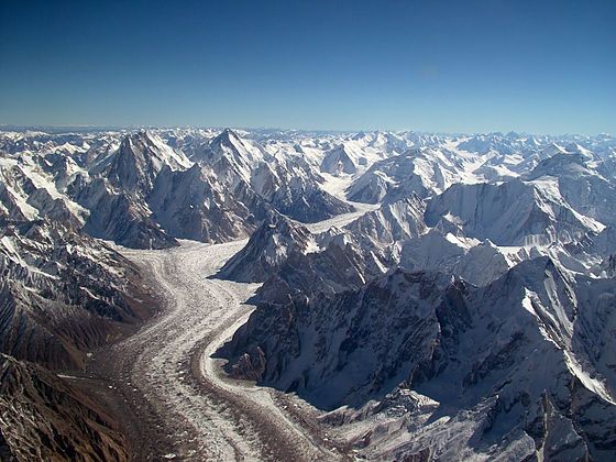 560px-Baltoro_glacier_from_air_zps88ac2005.jpg
