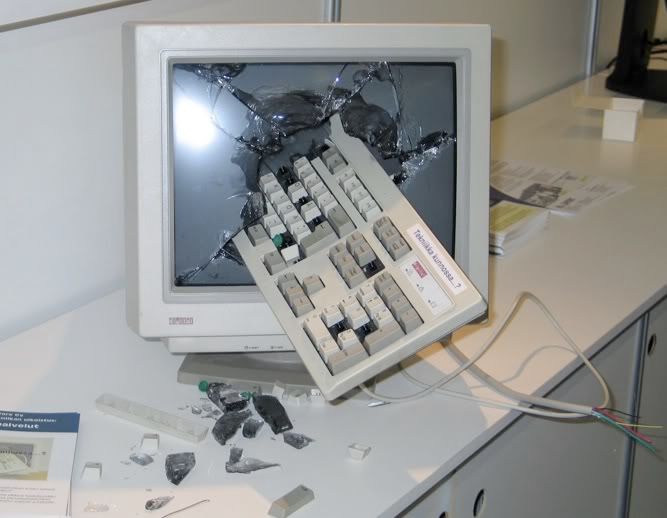 smashed-computer.jpg