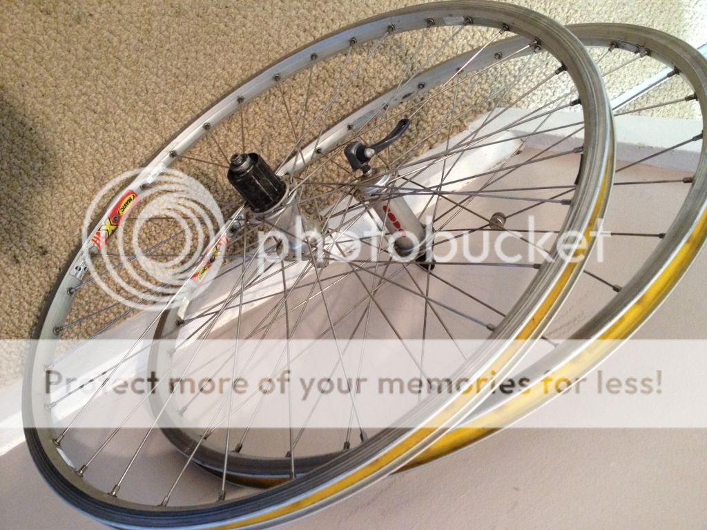 Sale001.jpg