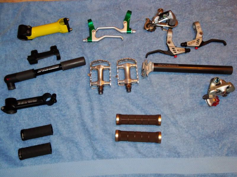 Manyparts003.jpg