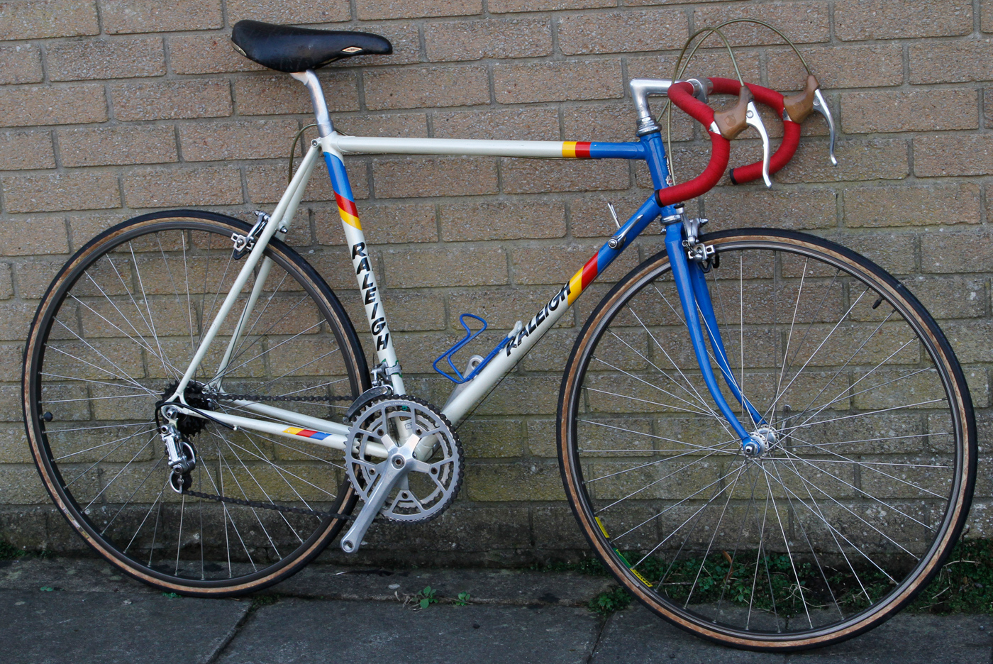 Raleigh-Team-Replica-1983.jpg