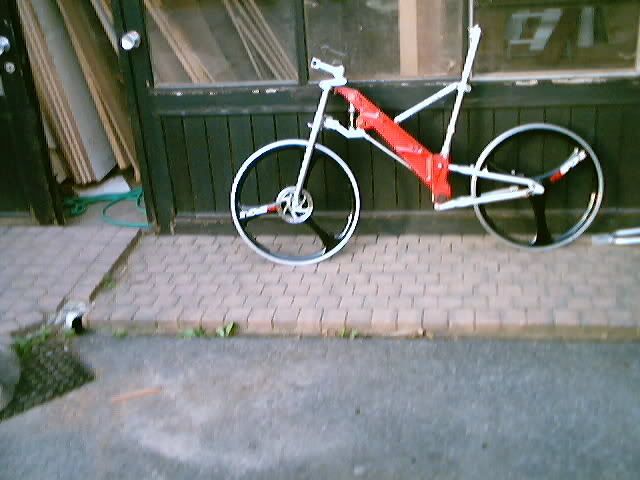 IMAGE32.jpg