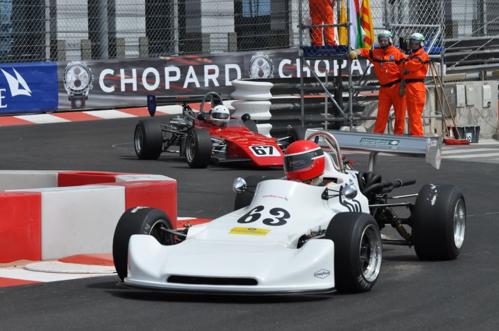 monacof32010023.jpg
