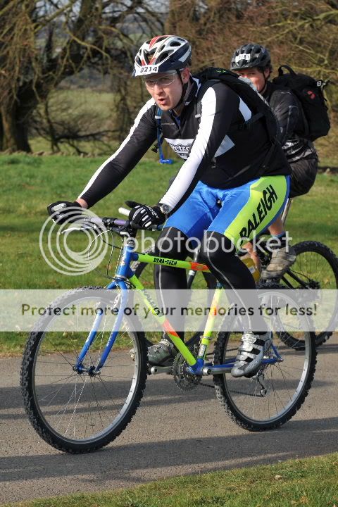 20090405AX1876_EHc.jpg