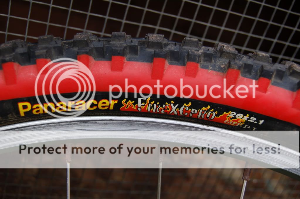 forks_wheels_tyres004.jpg