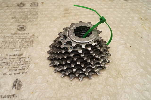 roadbits192.jpg