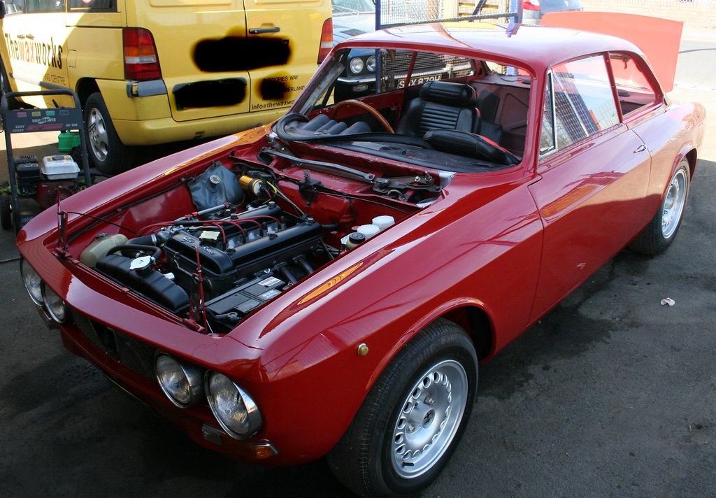 4699455958_d1d9acbc50_b.jpg