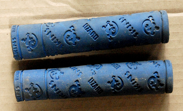PIC_blue_lizard_grips.jpg