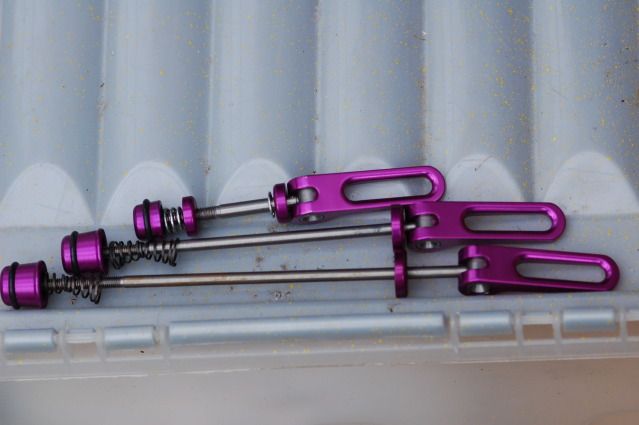 purplebitsnbobs002.jpg
