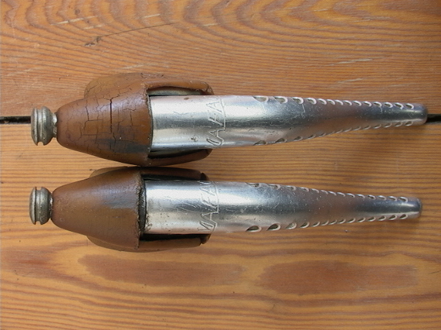 21675898sx.jpg