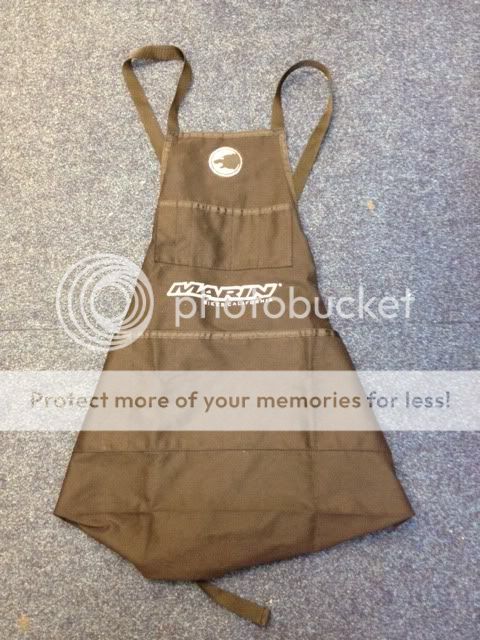 apron.jpg