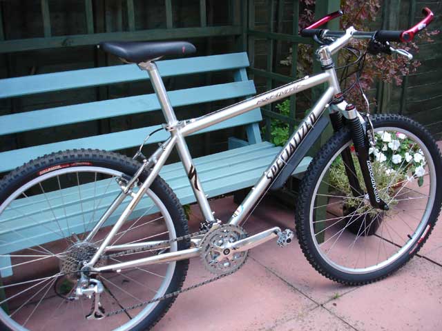 spec-small001.jpg