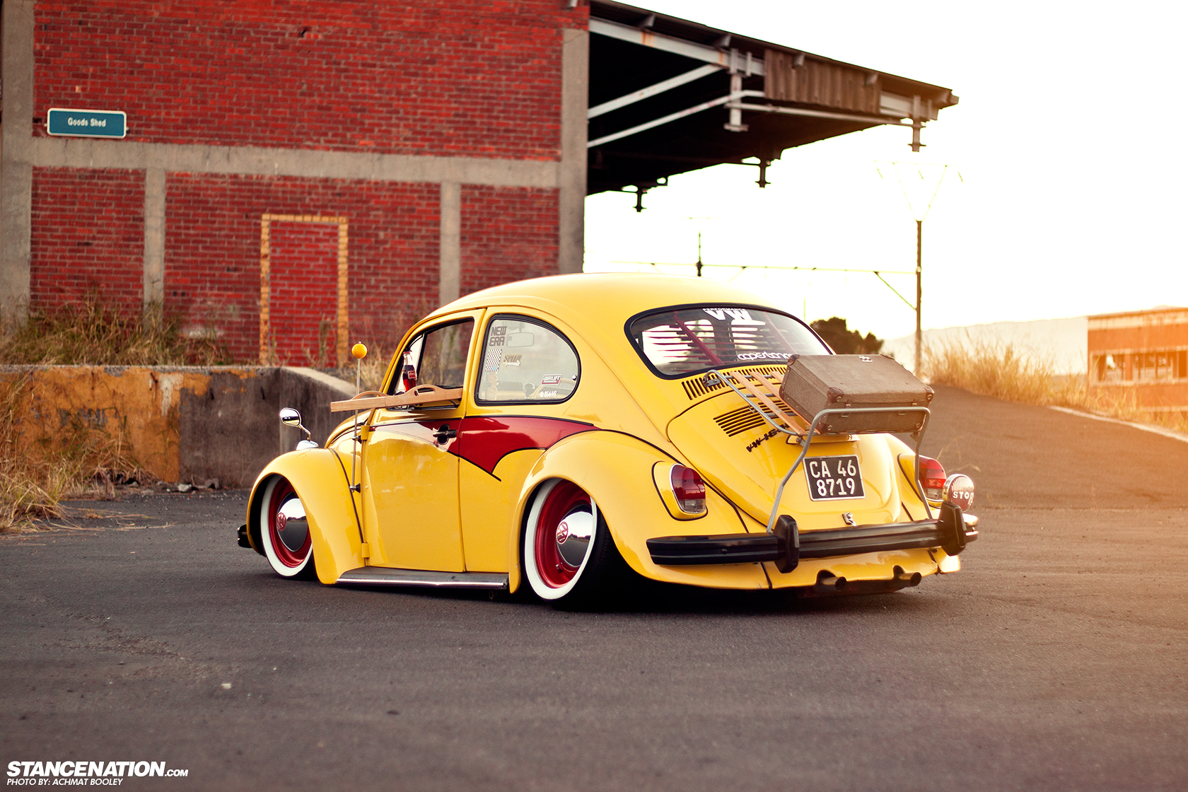 vw-beetle-bug-slammed-14.jpg